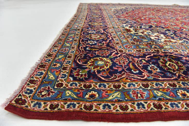 Detail image of 9' 8 x 12' 10 Hand Knotted Kashan Persian Wool Rug