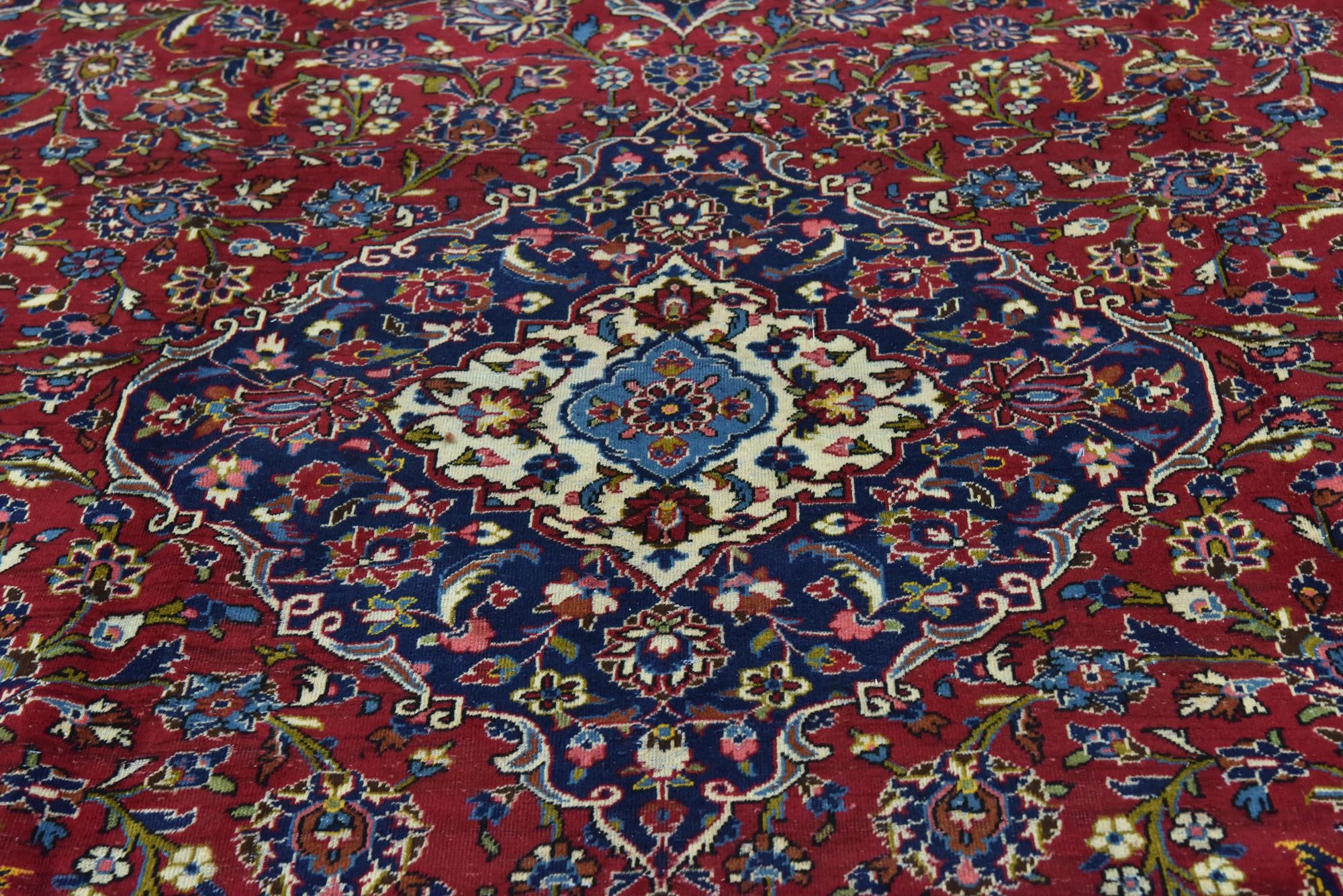 10' x 13' 4 Hand Knotted Kashan Persian Wool Rug