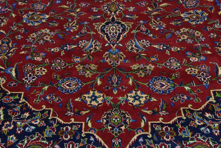 Detail image of 9' 7 x 13' 6 Hand Knotted Kashan Persian Wool Rug