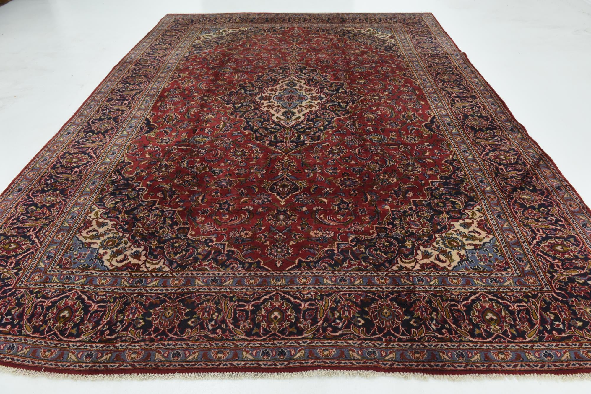 9' 9 x 12' 10 Hand Knotted Kashan Persian Wool Rug