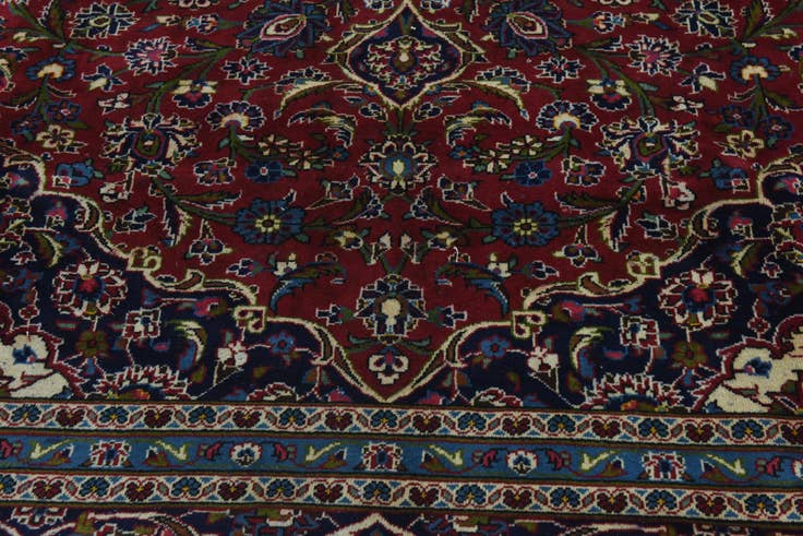 Detail image of 9' 10 x 12' 10 Hand Knotted Kashan Persian Wool Rug