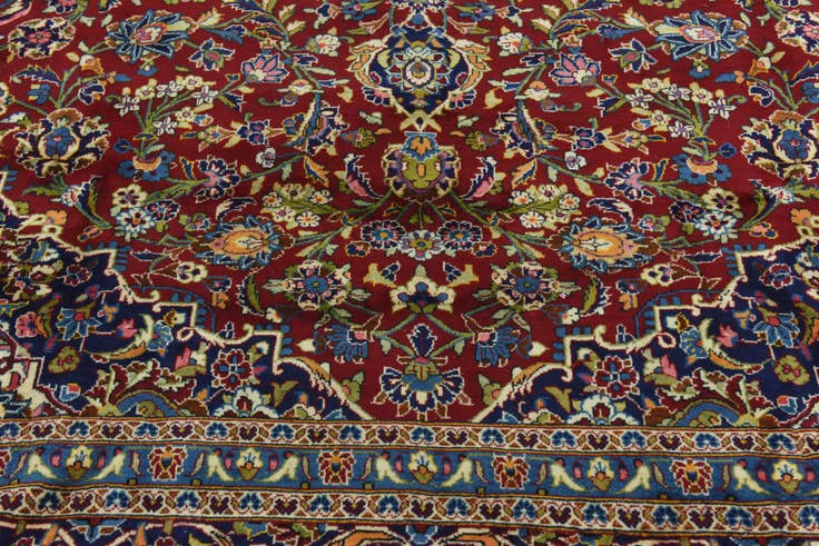 Detail image of 9' 9 x 13' 3 Hand Knotted Kashan Persian Wool Rug