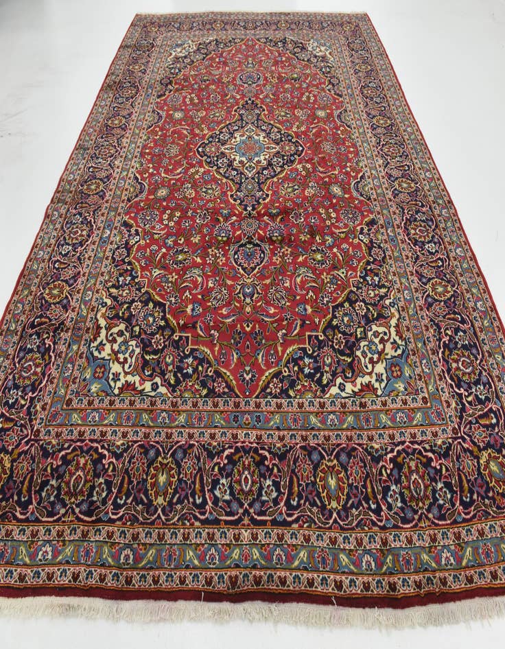 Detail image of 9' 9 x 13' 2 Hand Knotted Kashan Persian Wool Rug