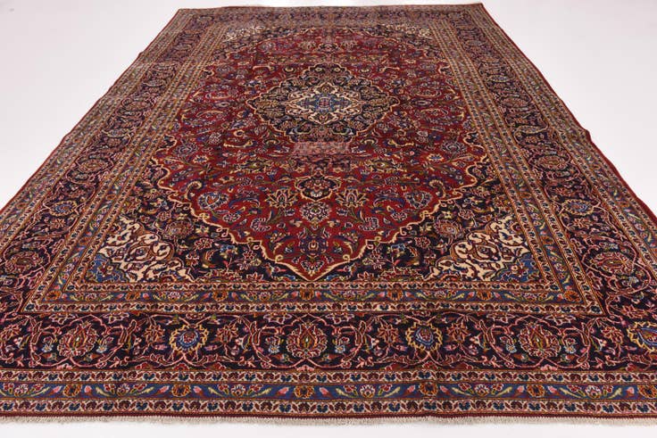 Detail image of 9' 9 x 13' Hand Knotted Kashan Persian Wool Rug