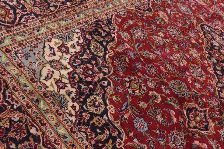 Detail image of 9' 8 x 13' Hand Knotted Kashan Persian Wool Rug