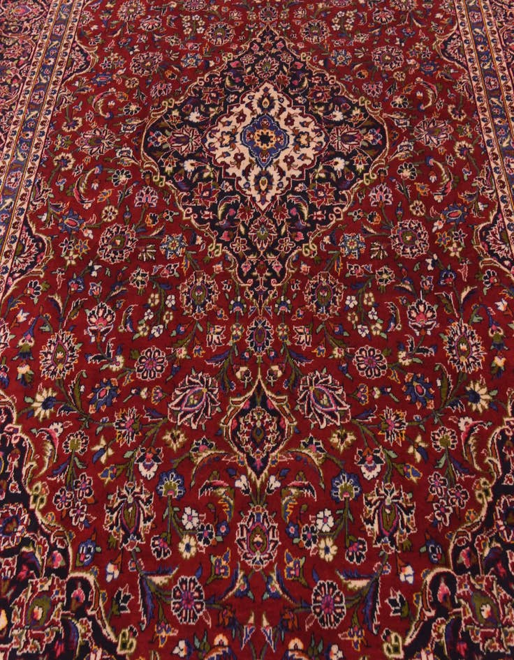 Detail image of 9' 8 x 13' Hand Knotted Kashan Persian Wool Rug