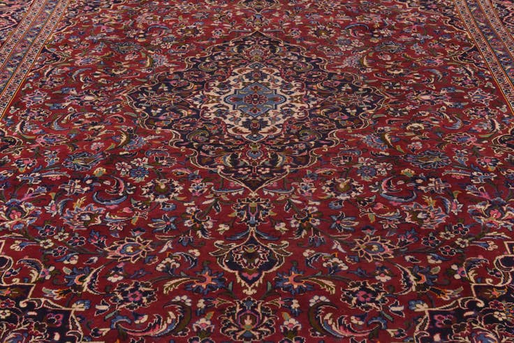 Detail image of 9' 10 x 13' Hand Knotted Kashan Persian Wool Rug