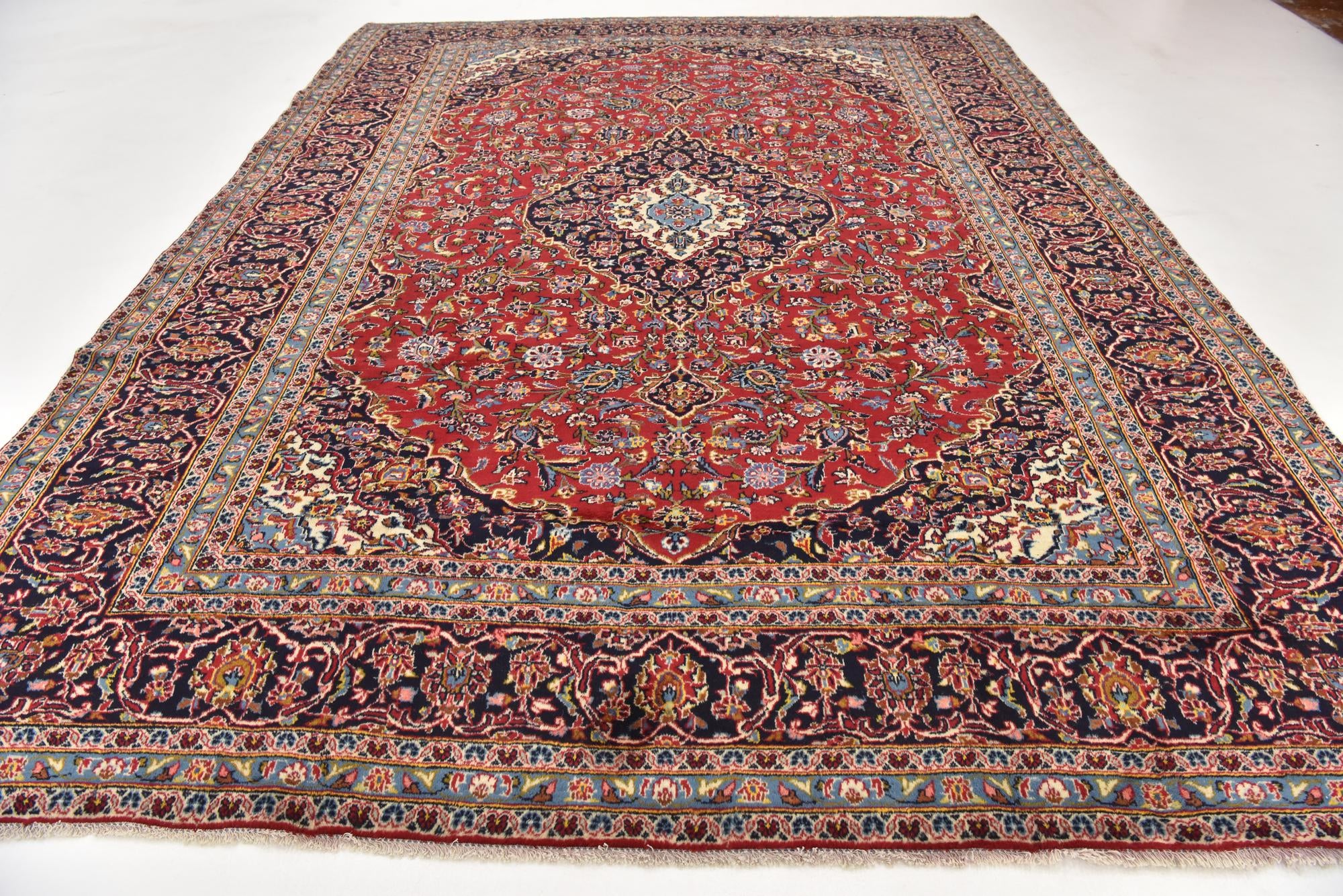 9' 6 x 12' 10 Hand Knotted Kashan Persian Wool Rug