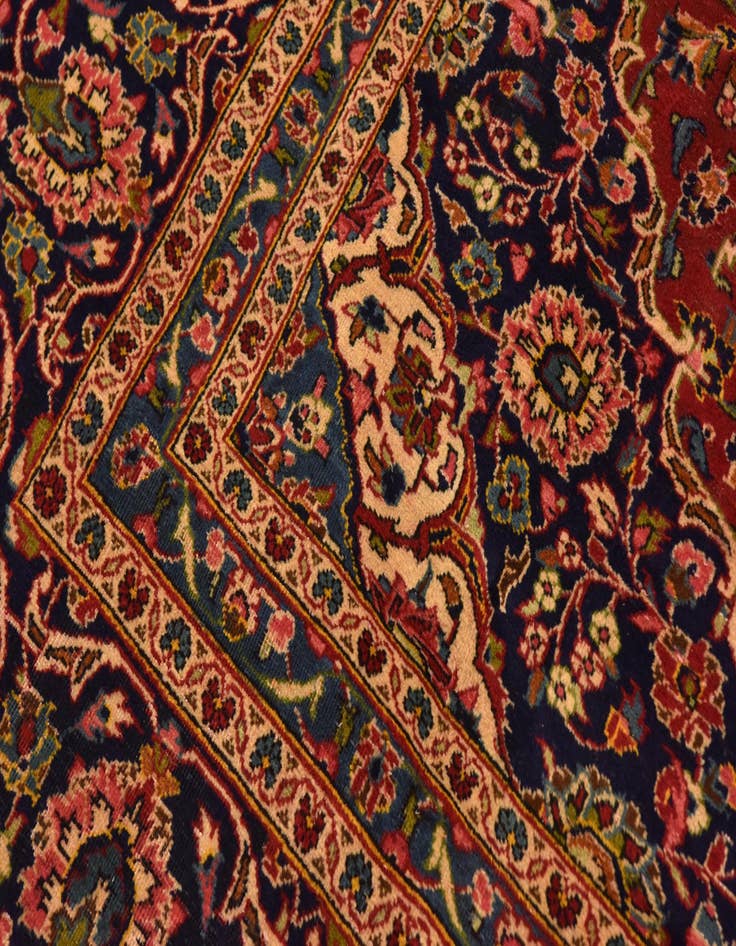 Detail image of 9' 6 x 12' 10 Hand Knotted Kashan Persian Wool Rug
