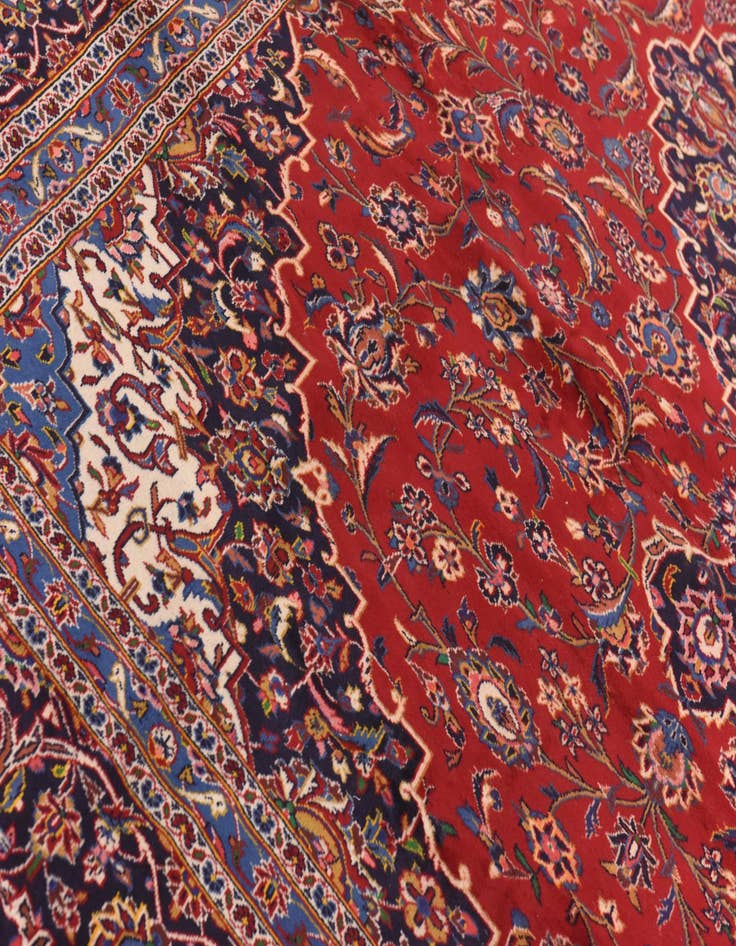 Detail image of 9' 10 x 12' 10  Hand Knotted Kashan Persian Wool Rug