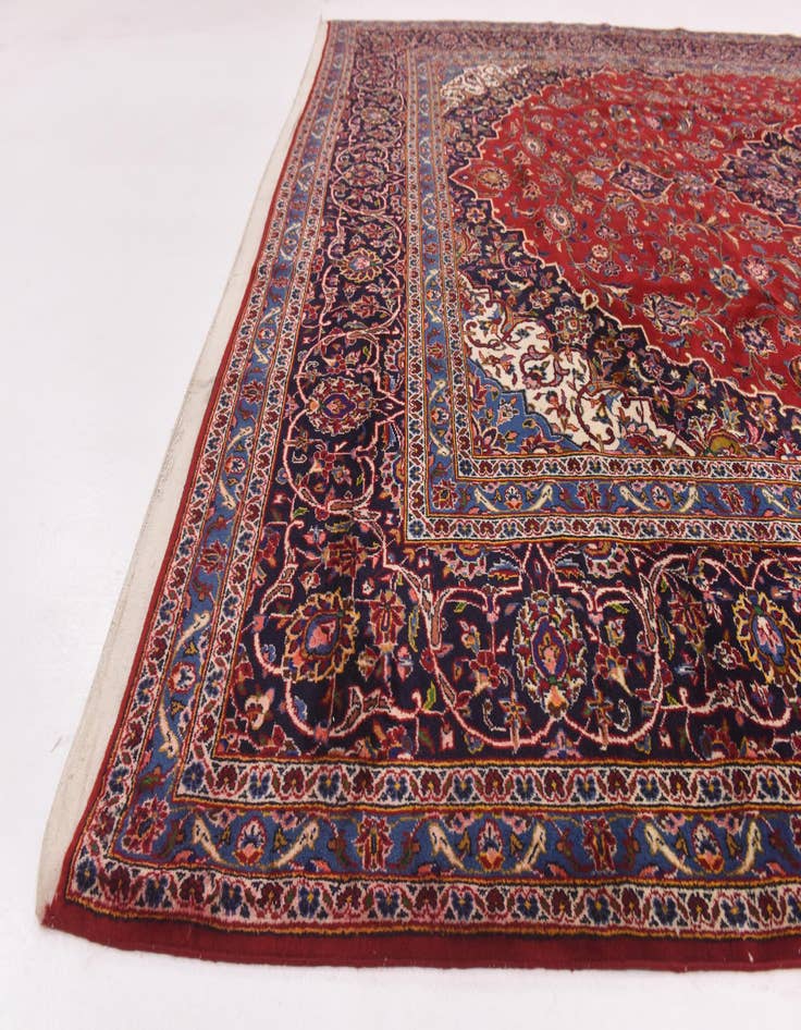 Detail image of 9' 10 x 12' 10  Hand Knotted Kashan Persian Wool Rug