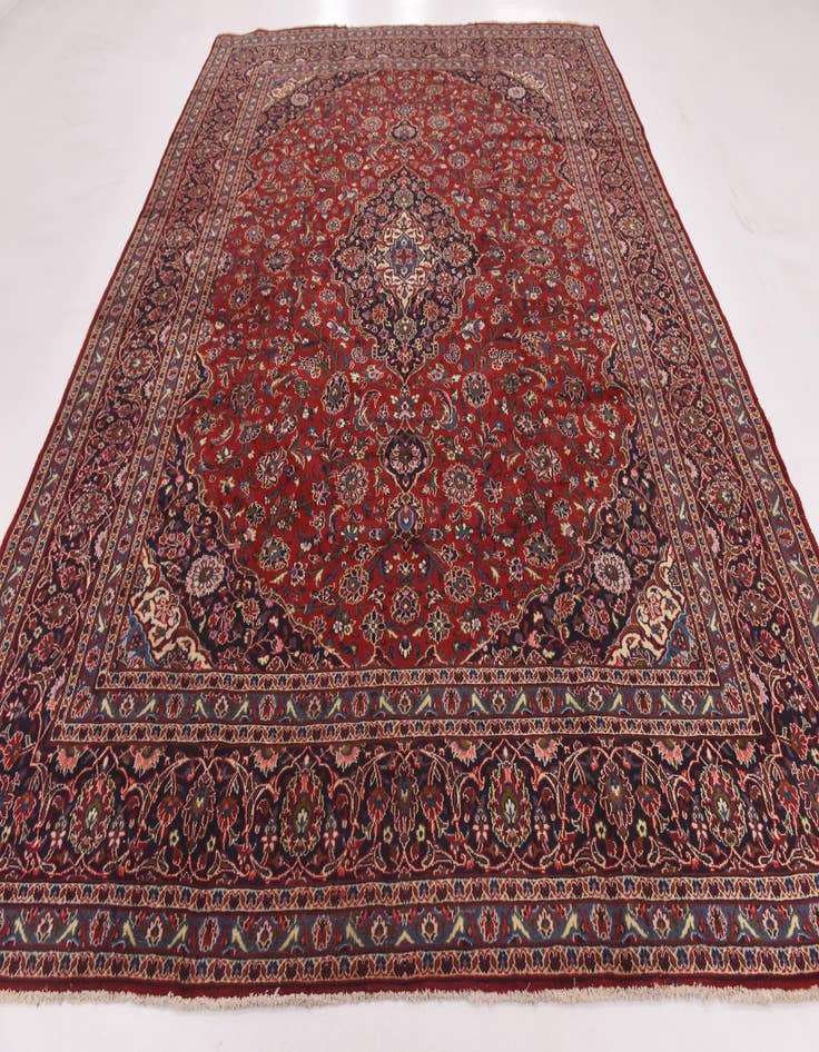 Detail image of 9' 6 x 13' Hand Knotted Kashan Persian Wool Rug