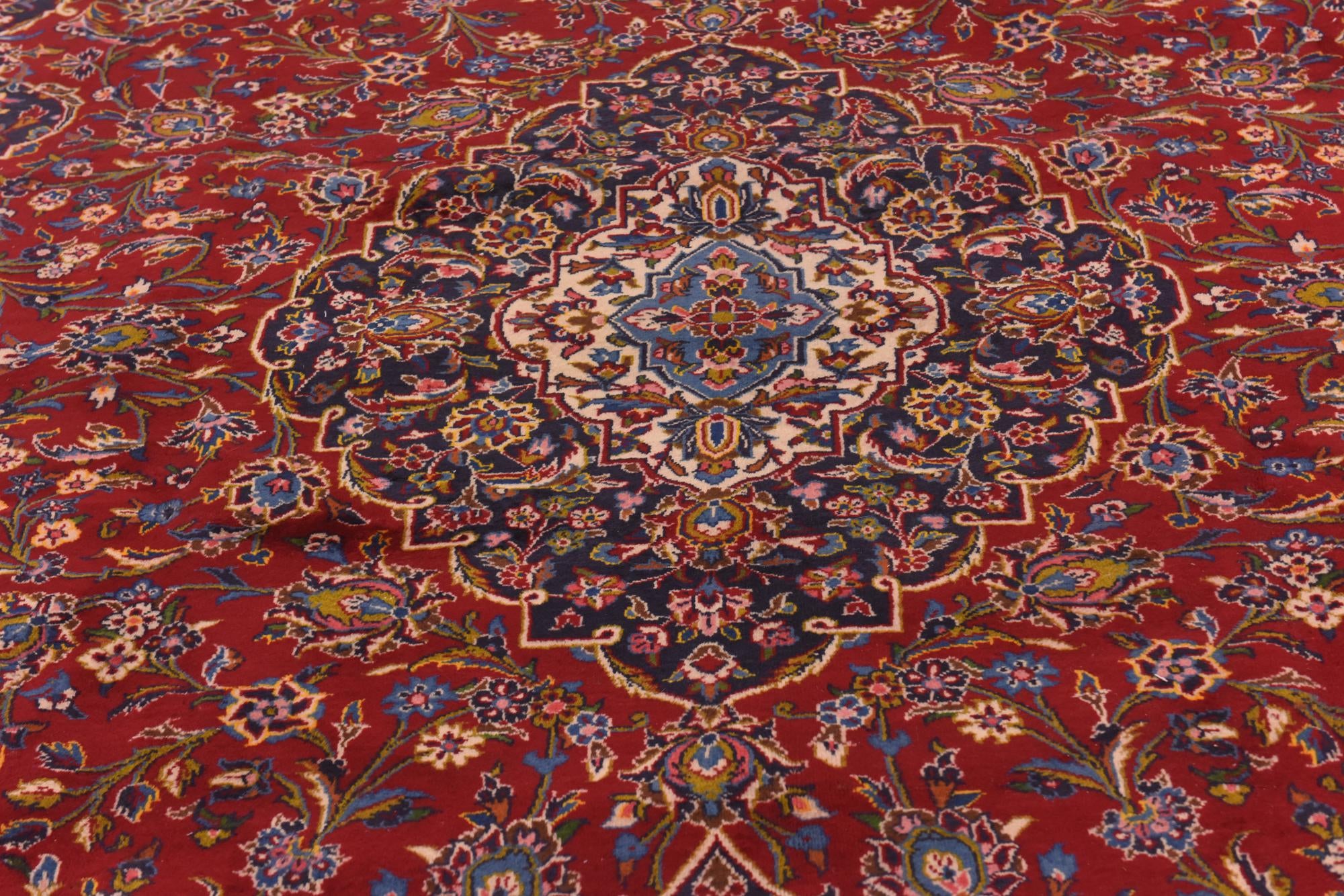 9' 7 x 12' 9 Hand Knotted Kashan Persian Wool Rug