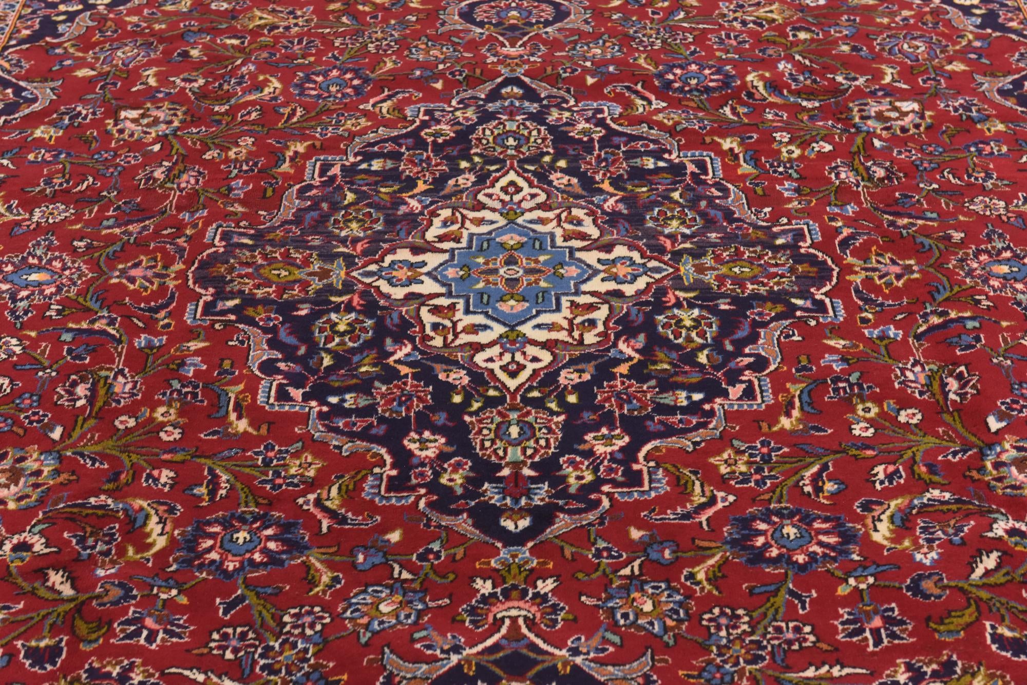 9' 8 x 13' 4 Hand Knotted Kashan Persian Wool Rug