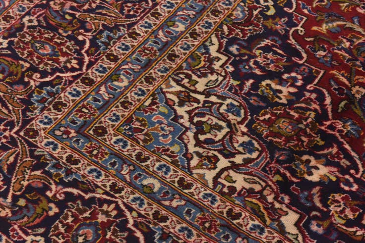 Detail image of 9' 8 x 12' 7 Hand Knotted Kashan Persian Wool Rug