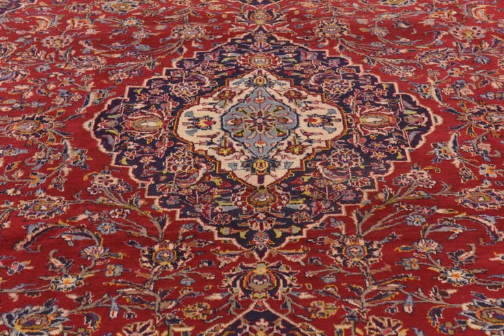 Detail image of 9' 8 x 13' Hand Knotted Kashan Persian Wool Rug