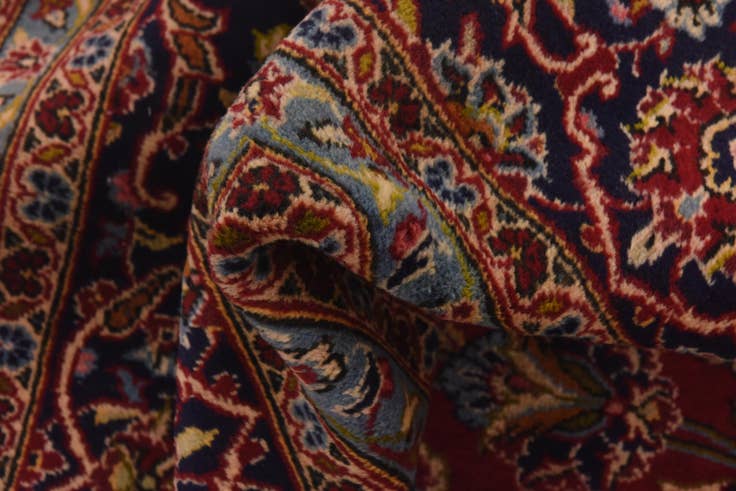 Detail image of 9' 9 x 12' 9 Hand Knotted Kashan Persian Wool Rug