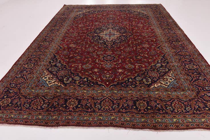 Detail image of 9' 9 x 12' 9 Hand Knotted Kashan Persian Wool Rug