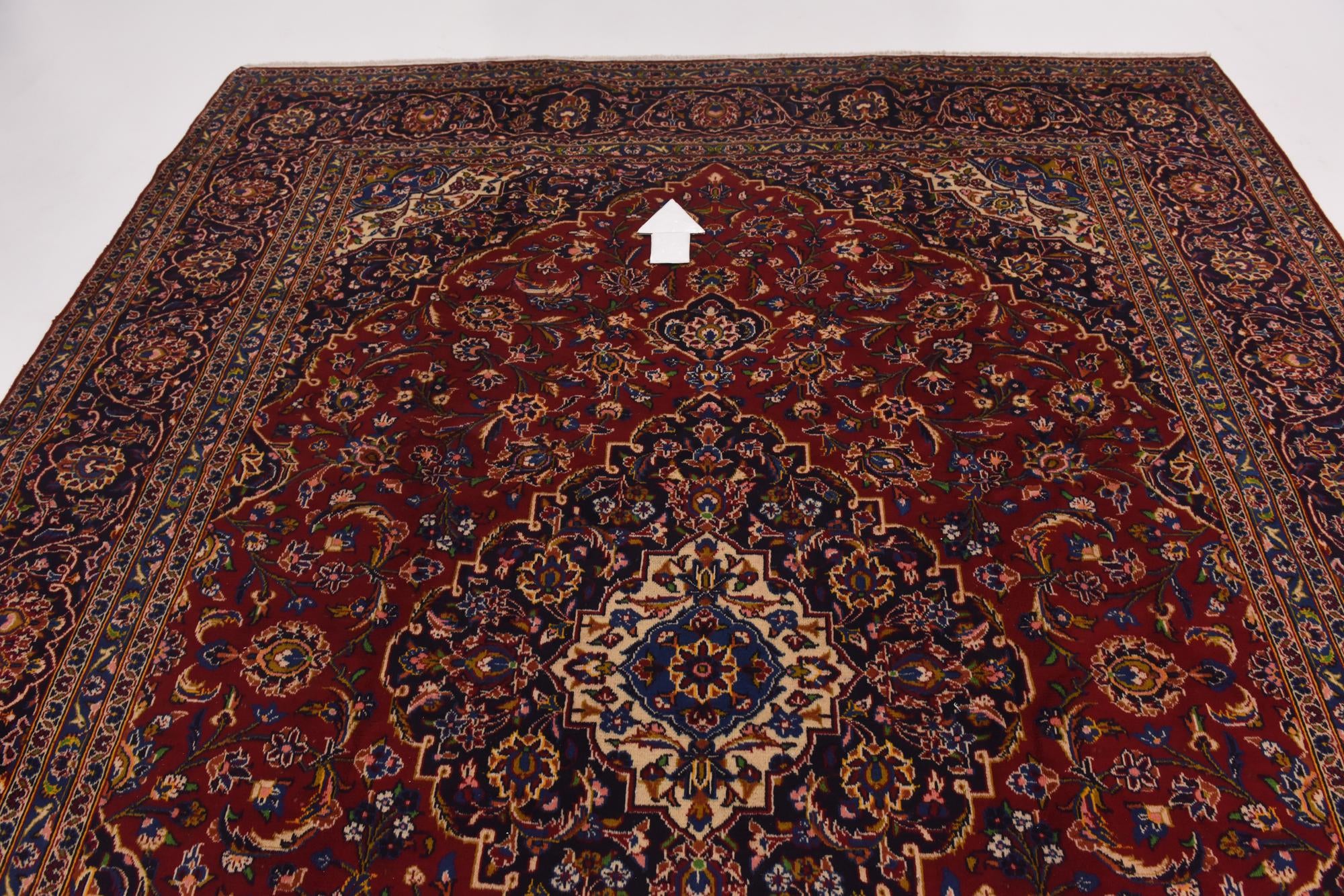 9' 7 x 12' 10 Hand Knotted Kashan Persian Wool Rug