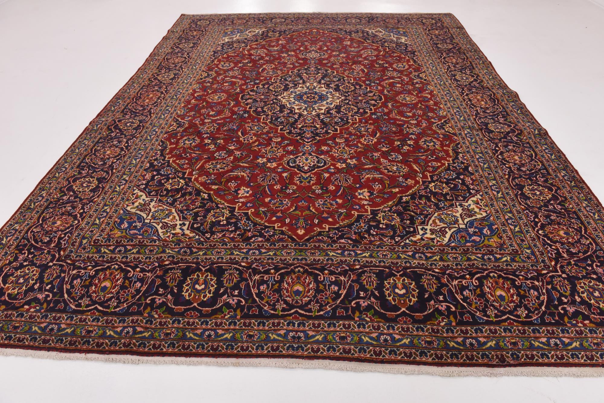 9' 7 x 12' 10 Hand Knotted Kashan Persian Wool Rug