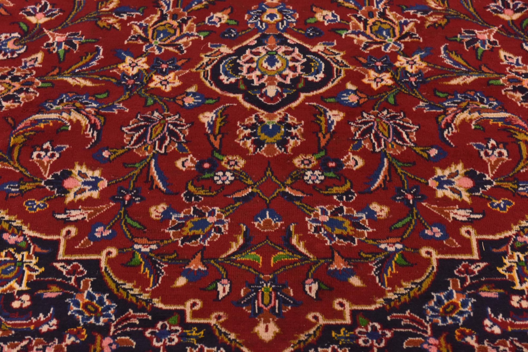 9' 7 x 12' 10 Hand Knotted Kashan Persian Wool Rug