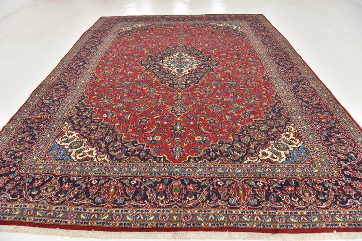 Detail image of 9' 8 x 13' Hand Knotted Kashan Persian Wool Rug