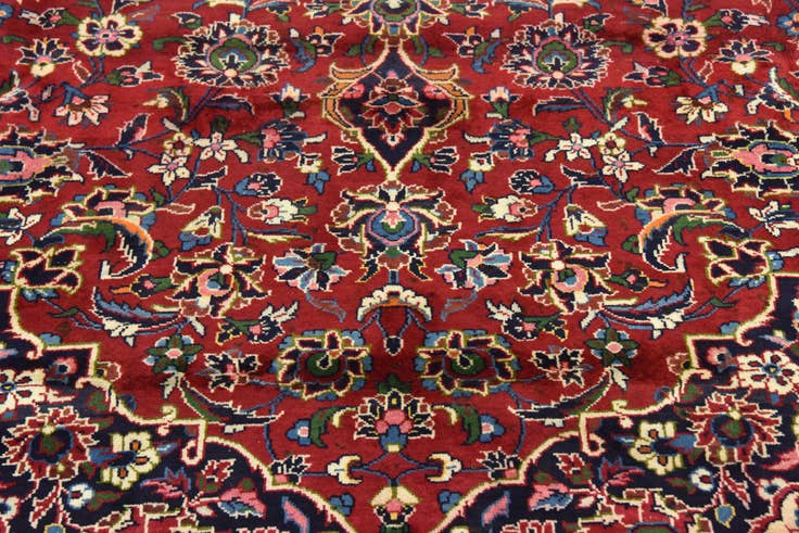 Detail image of 9' 6 x 12' 9 Hand Knotted Kashan Persian Wool Rug