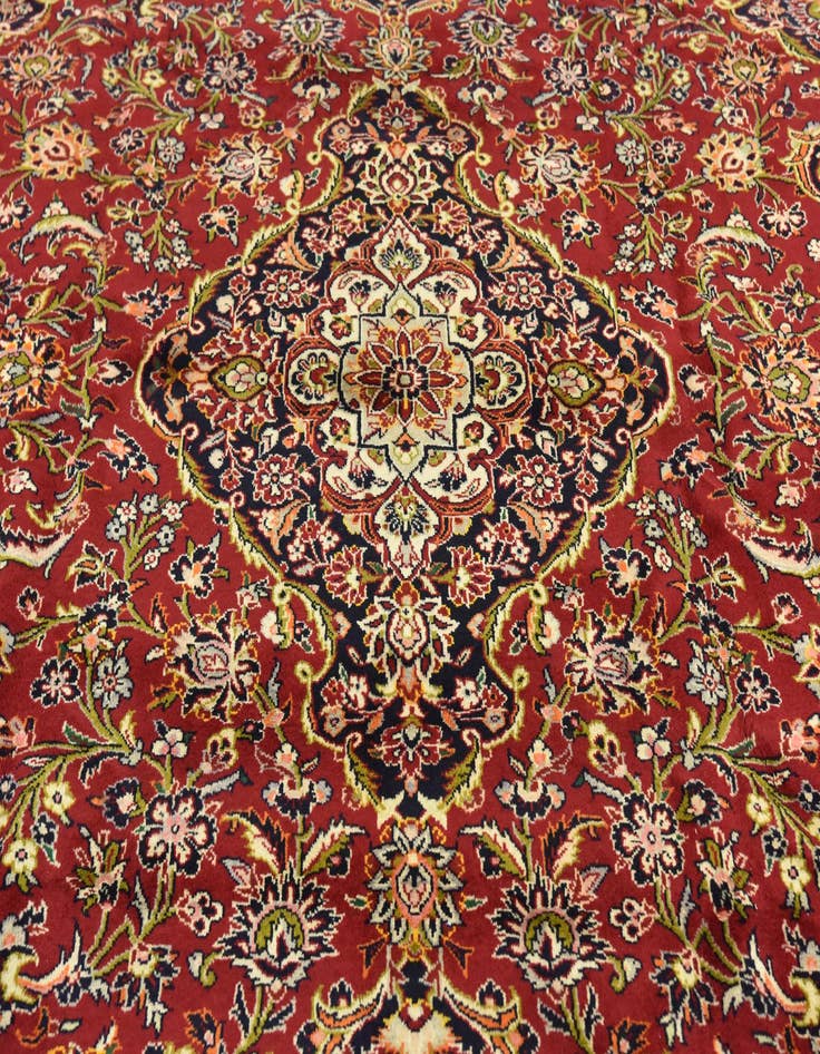 Detail image of 9' 9 x 13' 5  Hand Knotted Kashan Persian Wool Rug