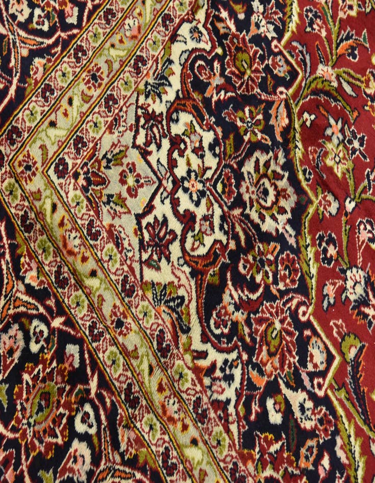 Detail image of 9' 9 x 13' 5  Hand Knotted Kashan Persian Wool Rug