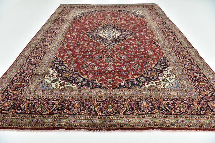 Detail image of 9' 8 x 12' 10 Hand Knotted Kashan Persian Wool Rug