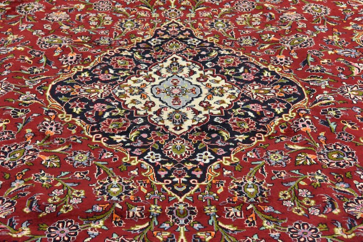 Detail image of 9' 8 x 12' 10 Hand Knotted Kashan Persian Wool Rug