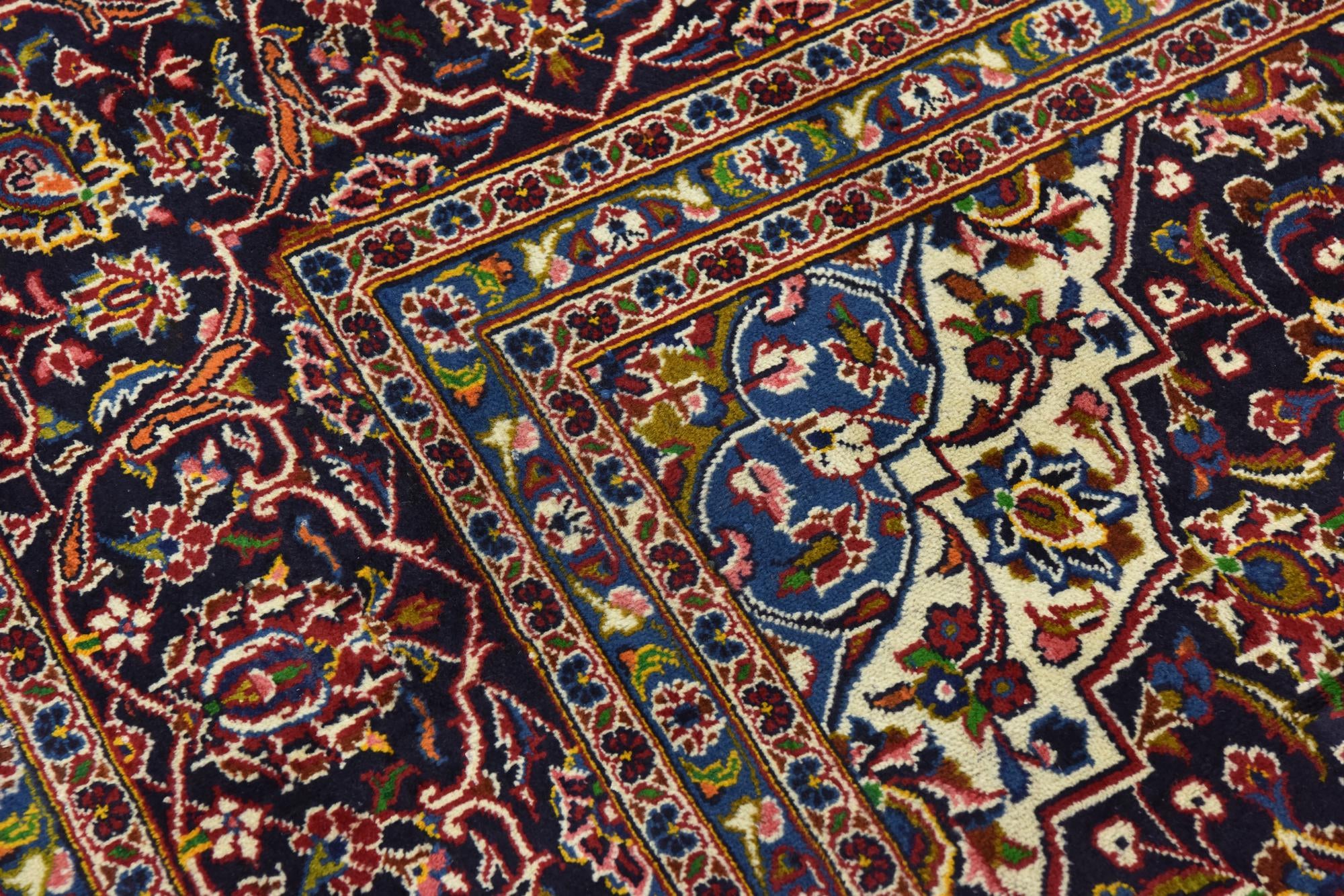 9' 10 x 12' 10 Hand Knotted Kashan Persian Wool Rug