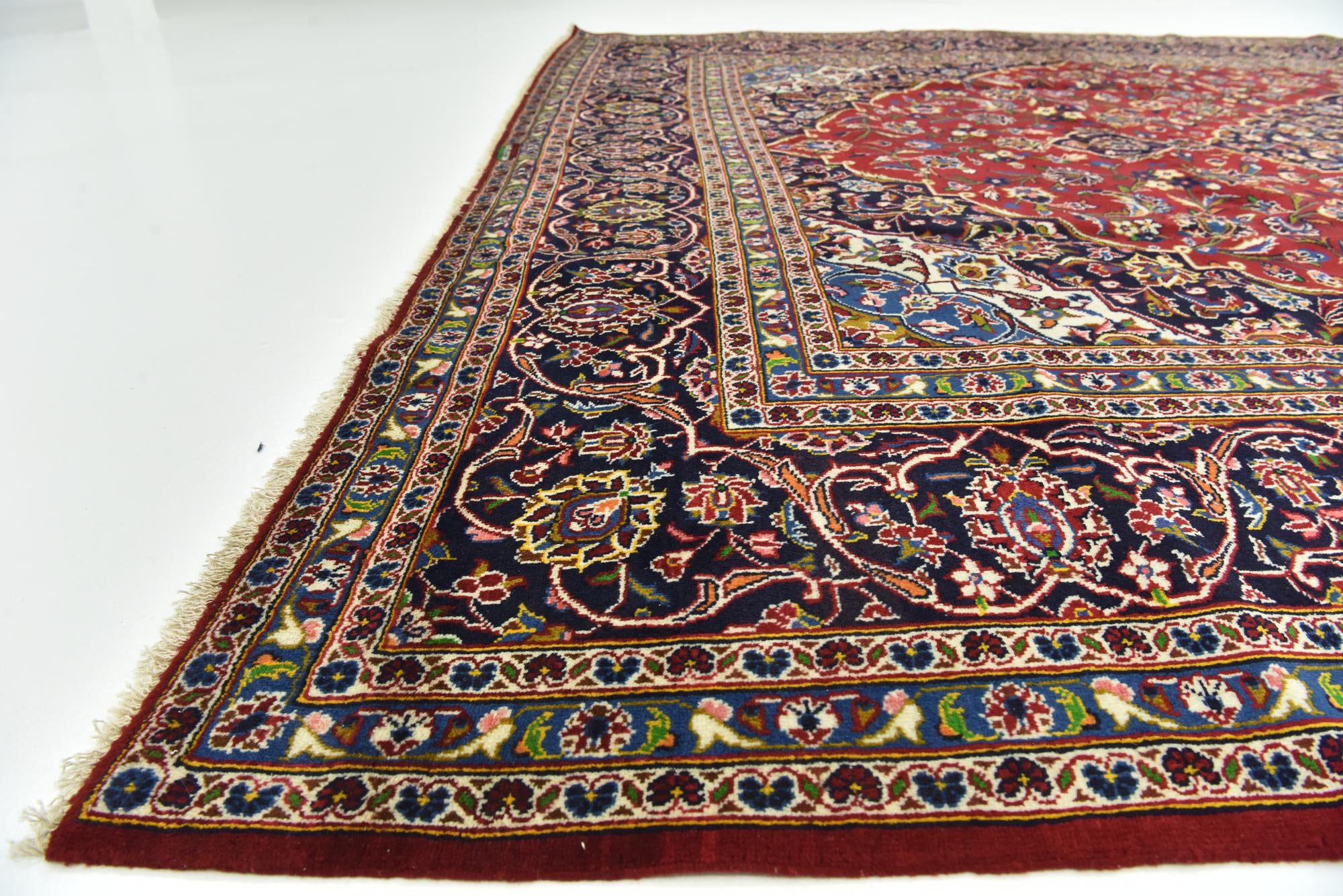 9' 10 x 12' 10 Hand Knotted Kashan Persian Wool Rug