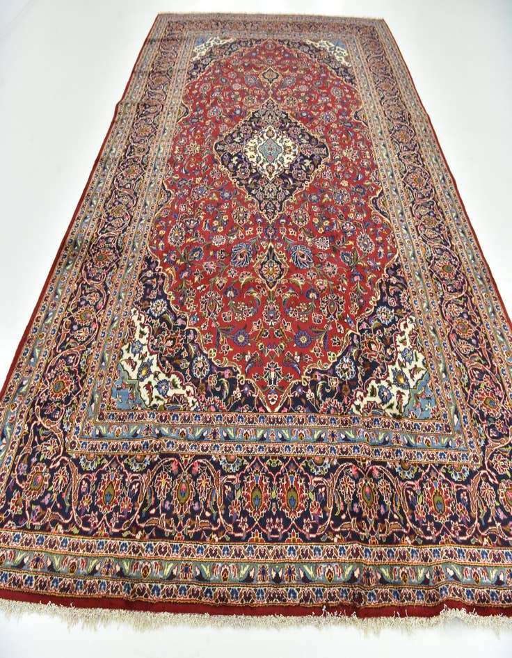Detail image of 9' 5 x 13' 2  Hand Knotted Kashan Persian Wool Rug