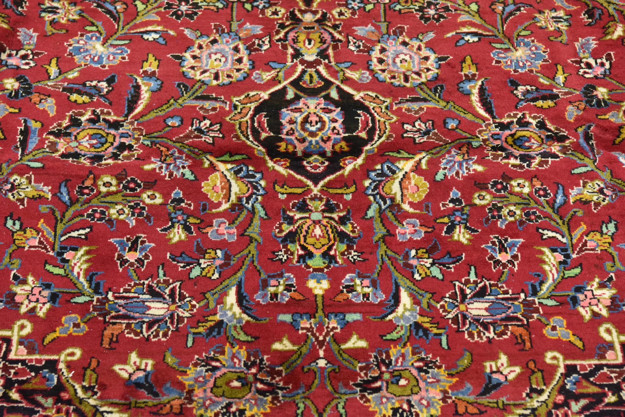 9' 8 x 13' 6 Hand Knotted Kashan Persian Wool Rug