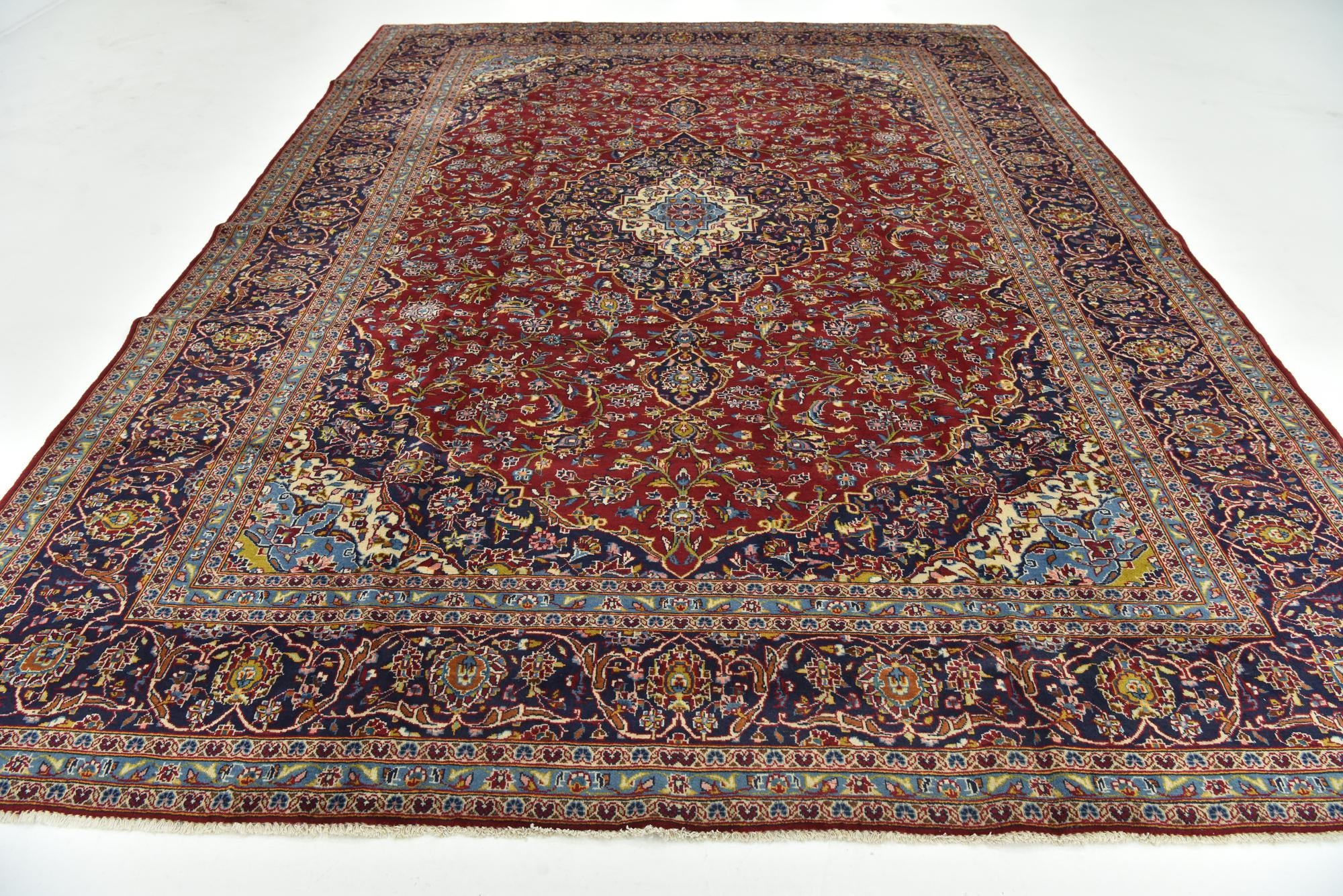 9' 7 x 12' 10 Hand Knotted Kashan Persian Wool Rug