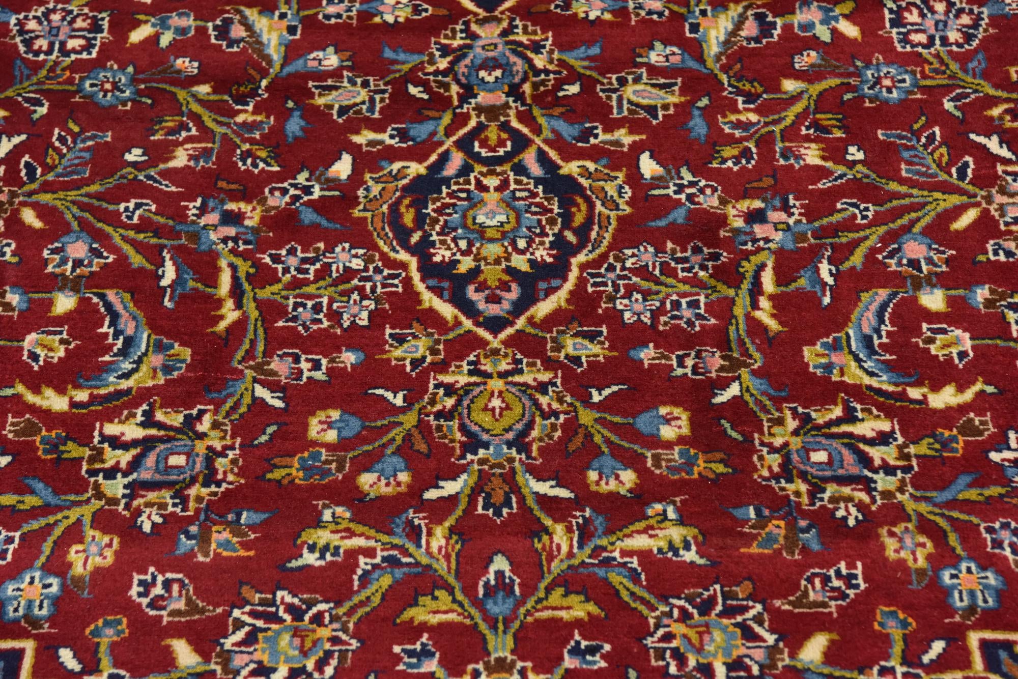 9' 7 x 12' 10 Hand Knotted Kashan Persian Wool Rug