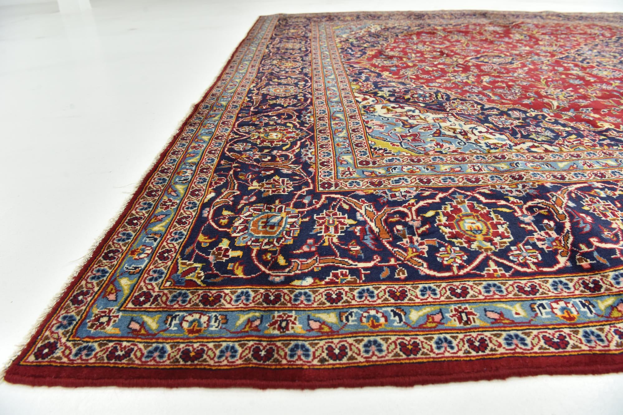 9' 7 x 12' 10 Hand Knotted Kashan Persian Wool Rug