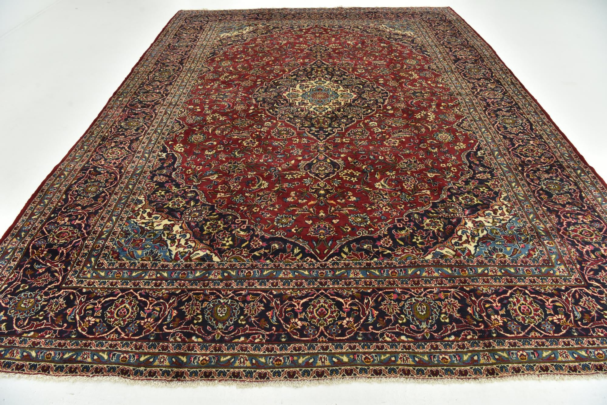 9' 8 x 12' 10 Hand Knotted Kashan Persian Wool Rug