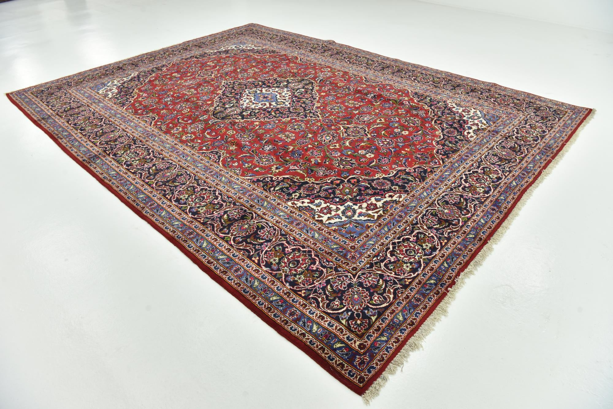 10' x 13' 5 Hand Knotted Kashan Persian Wool Rug