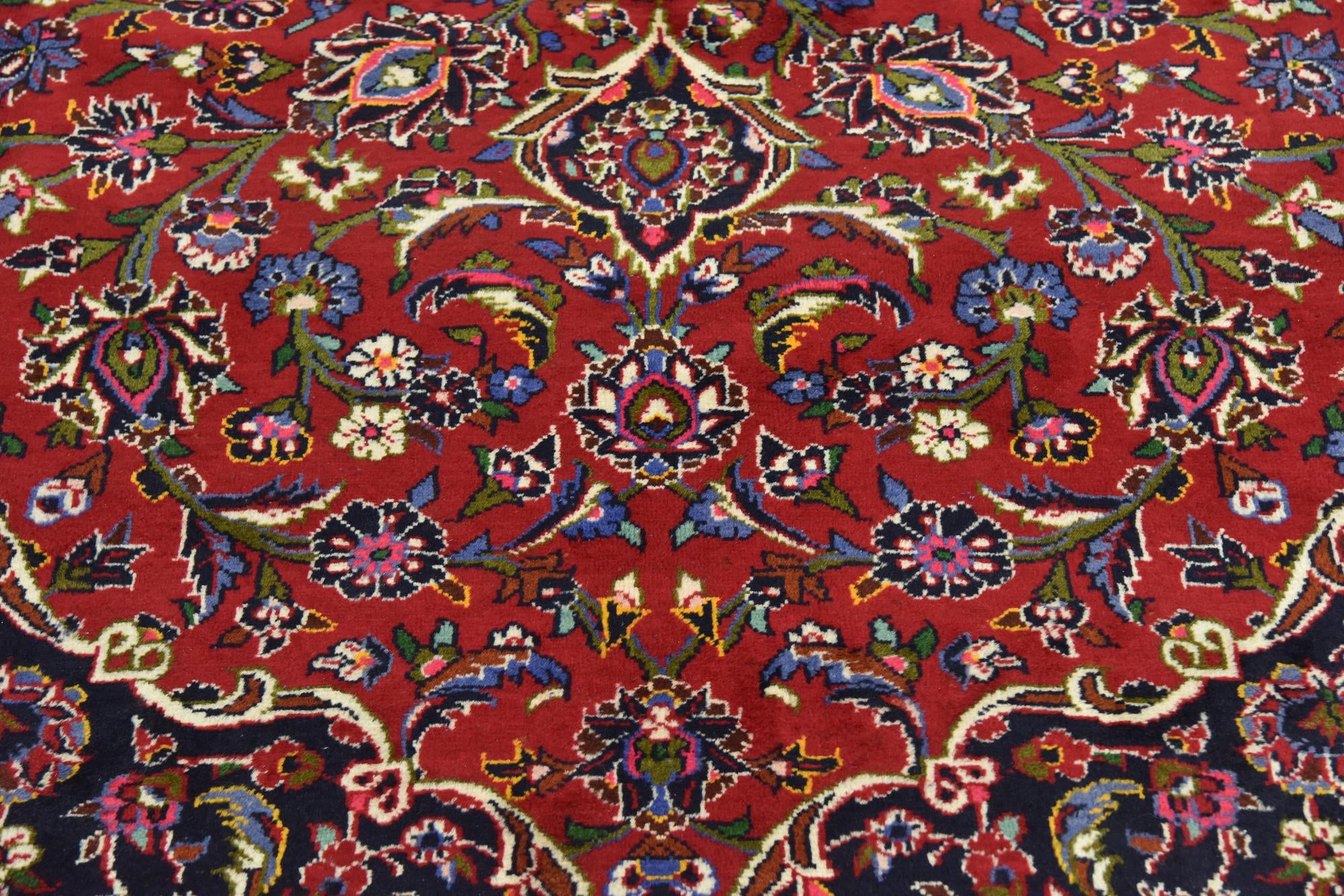 10' x 13' 5 Hand Knotted Kashan Persian Wool Rug
