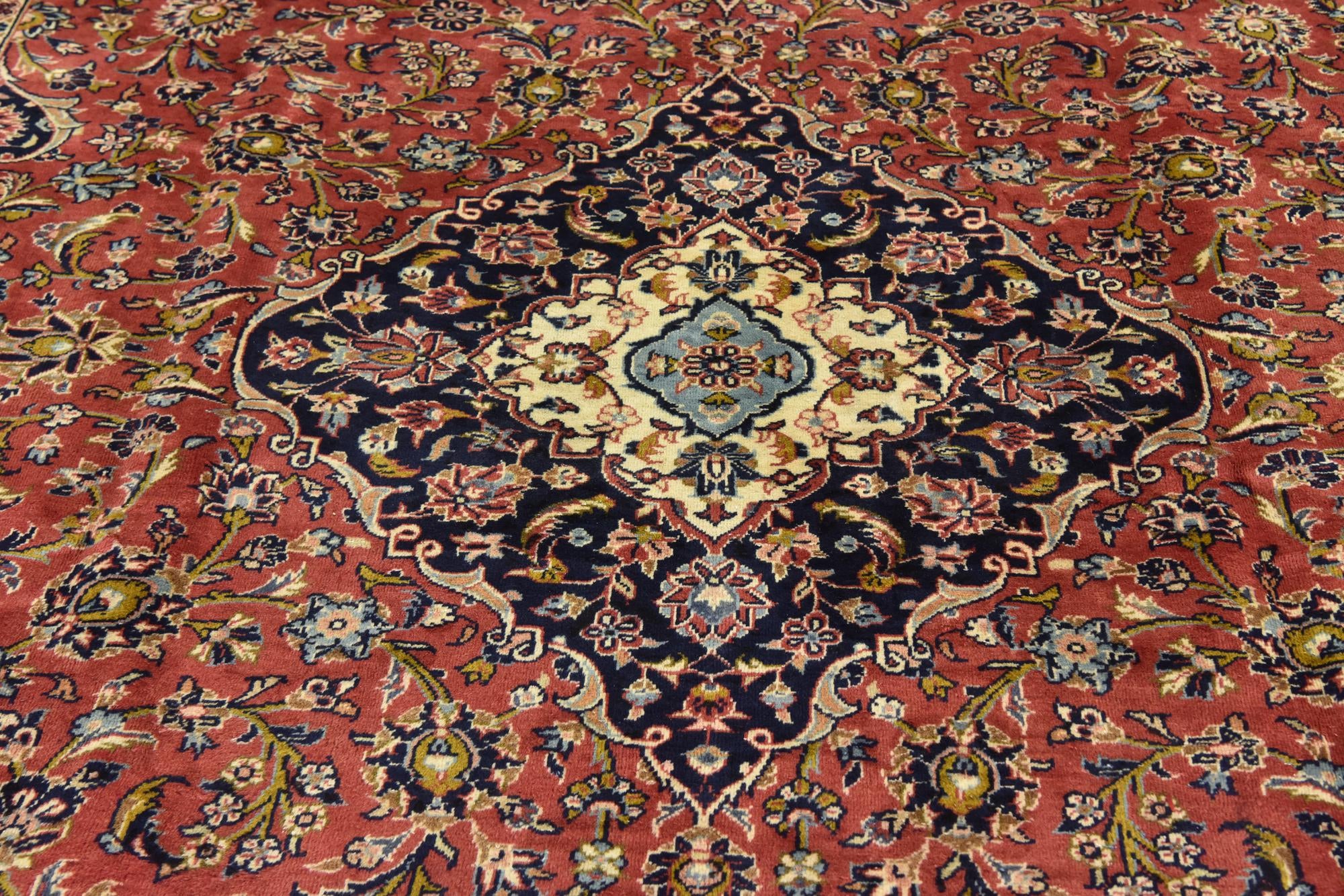 9' 10 x 12' 8 Hand Knotted Kashan Persian Wool Rug
