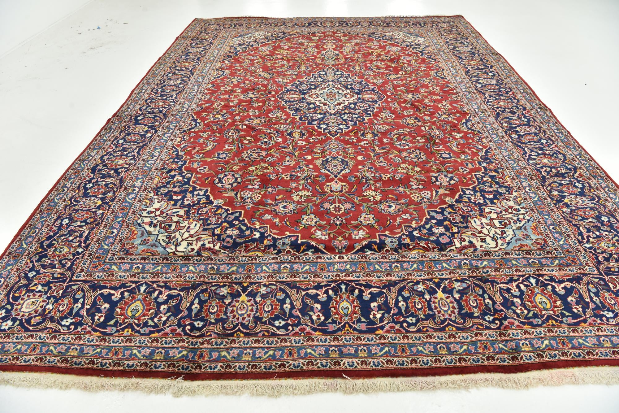 9' 8 x 13' 3 Hand Knotted Kashan Persian Wool Rug
