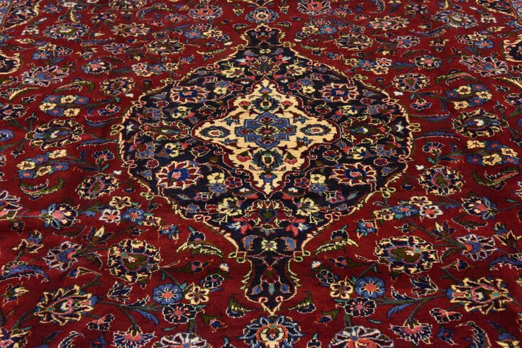 Detail image of 10' x 12' 8 Hand Knotted Kashan Persian Wool Rug