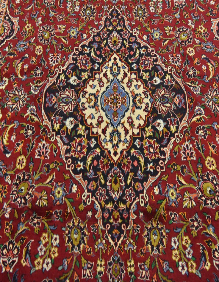 Detail image of 9' 10 x 13' 3 Hand Knotted Kashan Persian Wool Rug
