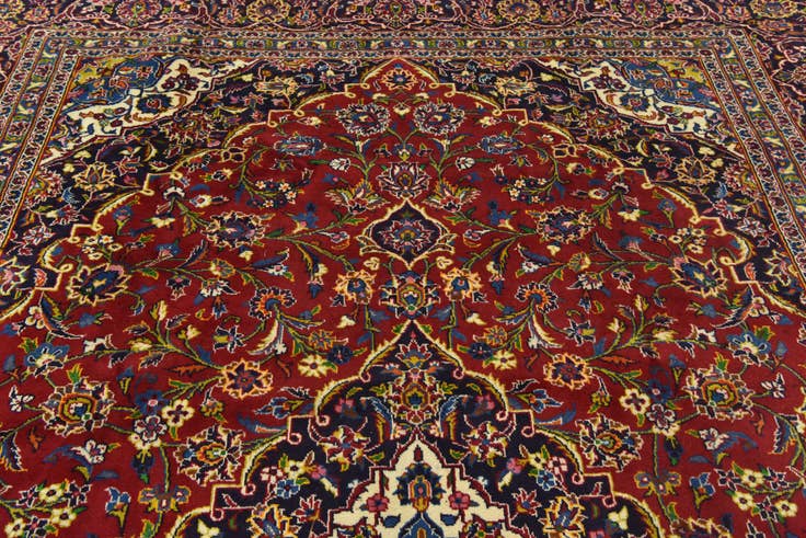 Detail image of 9' 7 x 12' 9 Hand Knotted Kashan Persian Wool Rug