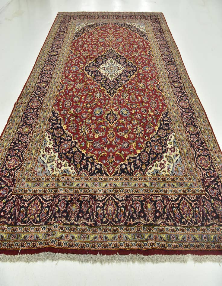 Detail image of 9' 4 x 13' 10  Hand Knotted Kashan Persian Wool Rug