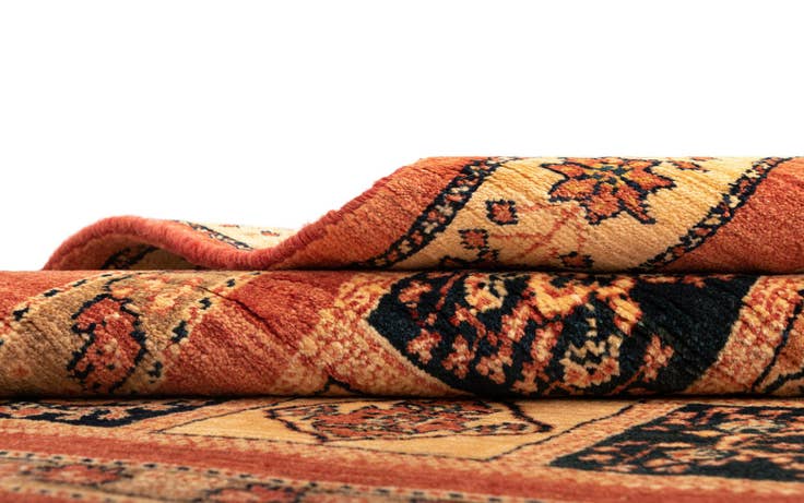 Detail image of 3' 5 x 5' 5 Kashkuli Wool Rug