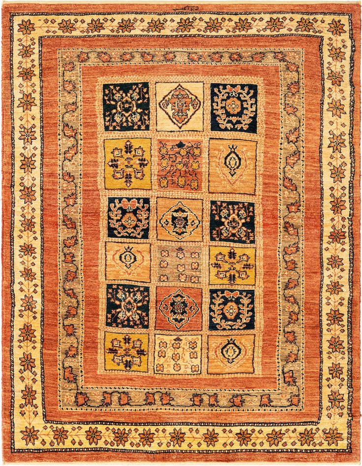 Detail image of 3' 5 x 5' 5 Kashkuli Wool Rug