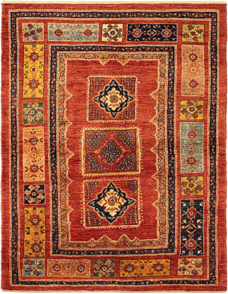 Detail image of 3' 6 x 5' 7 Kashkuli Wool Rug